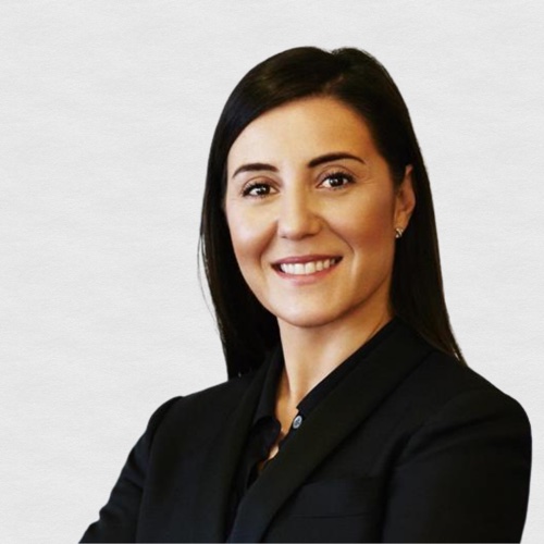 Pınar Üstündağ